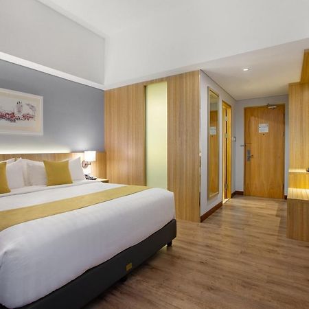 Aston Gresik Hotel & Conference Center Luaran gambar