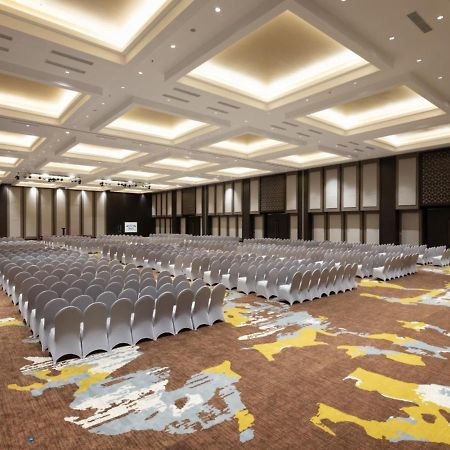 Aston Gresik Hotel & Conference Center Luaran gambar