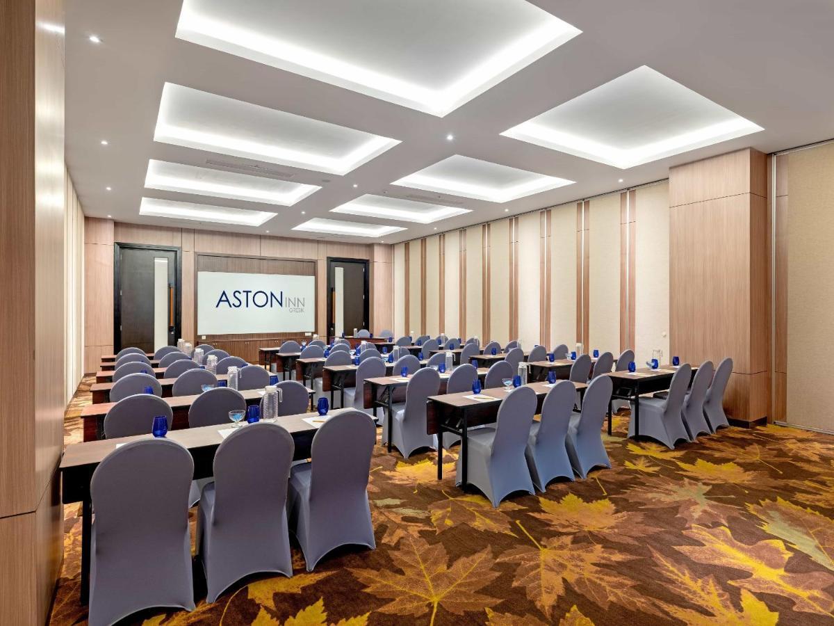 Aston Gresik Hotel & Conference Center Luaran gambar