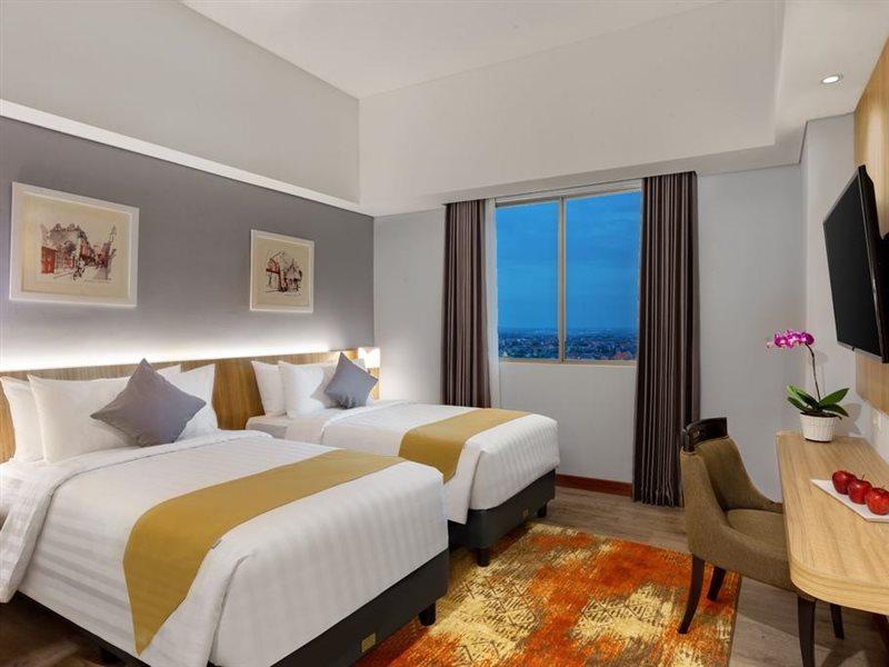 Aston Gresik Hotel & Conference Center Luaran gambar